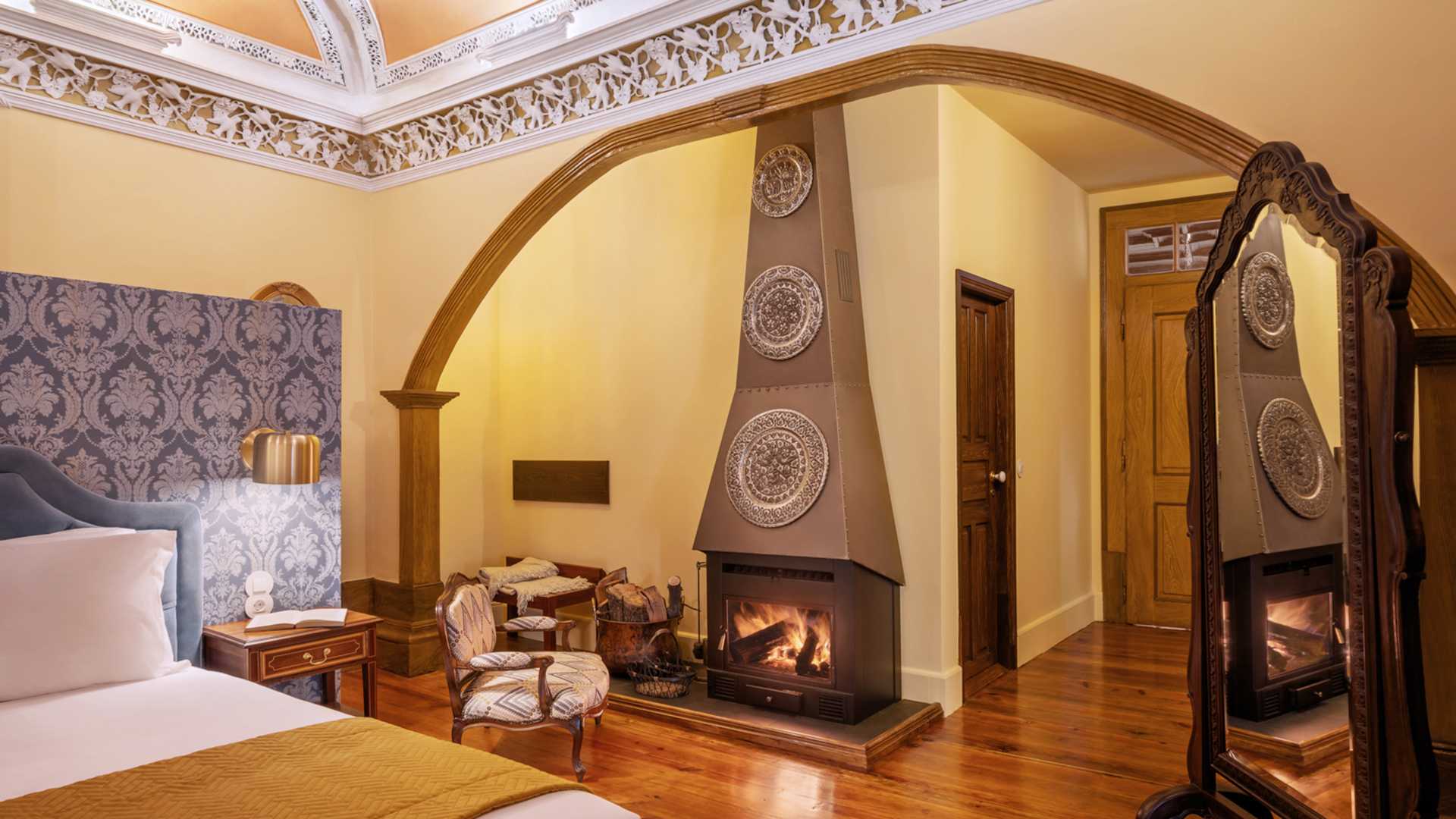 CASA DAS TÍLIAS