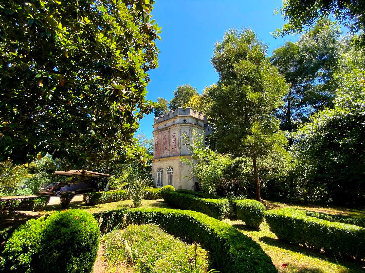 VILA DUPARCHY
