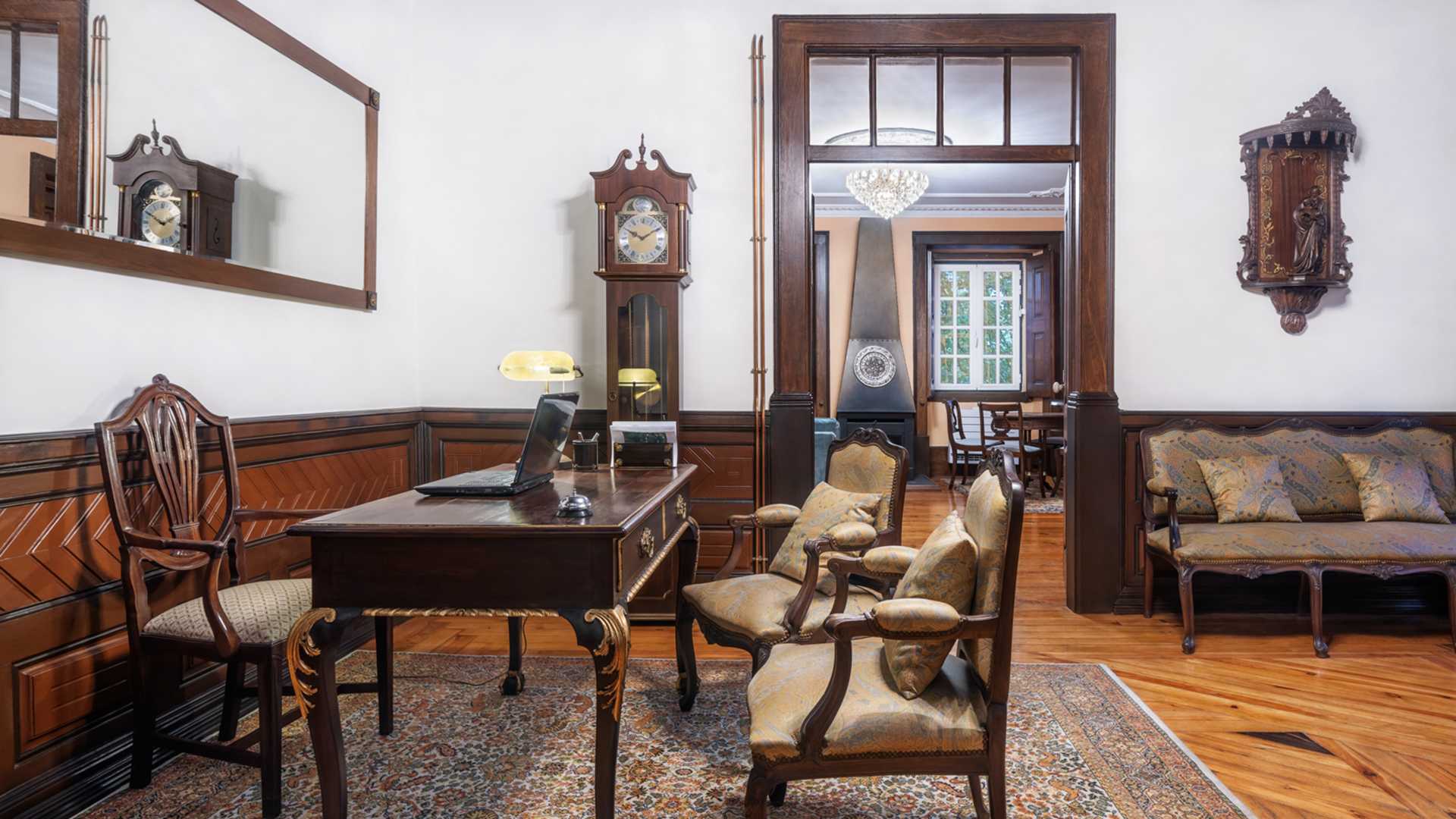 CASA DAS TÍLIAS