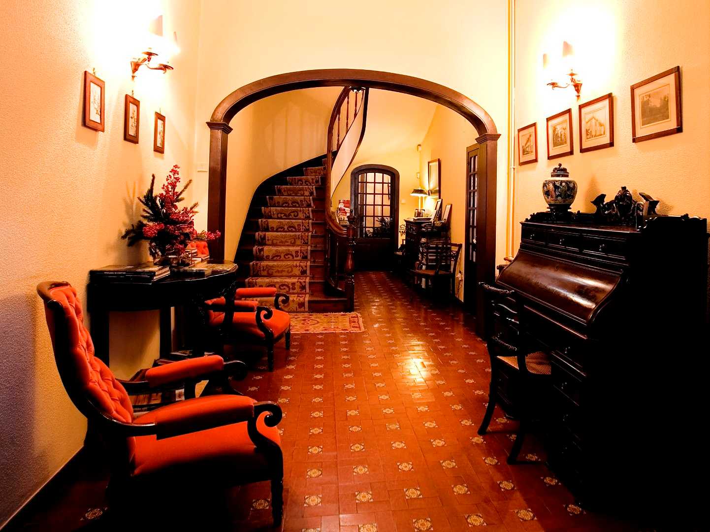 VILA DUPARCHY